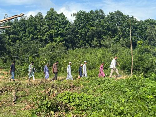 Saplings gifted to Rewarded Muslims